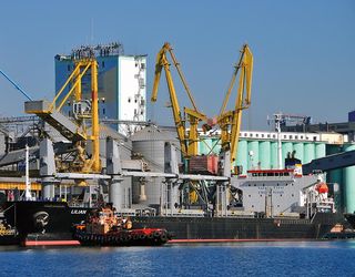 З Одеського порту на експорт відвантажена чверть усього українського зерна